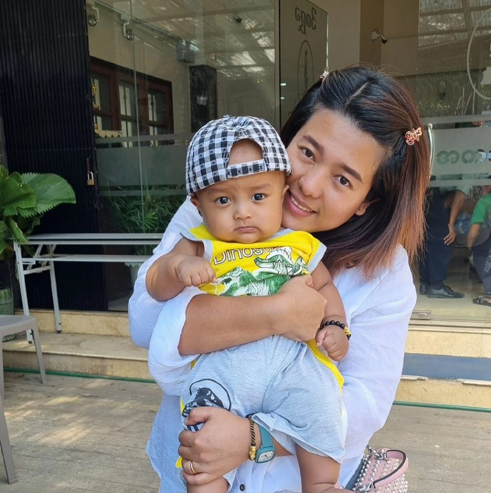 Zuze Myint